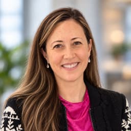 Abby Schlom, Executive Assistant at Cross Services Group