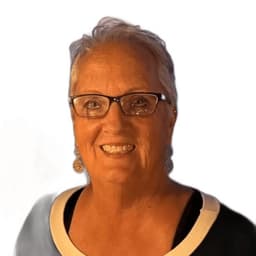 Tina Boss, Office Administrator at Cross Services Group
